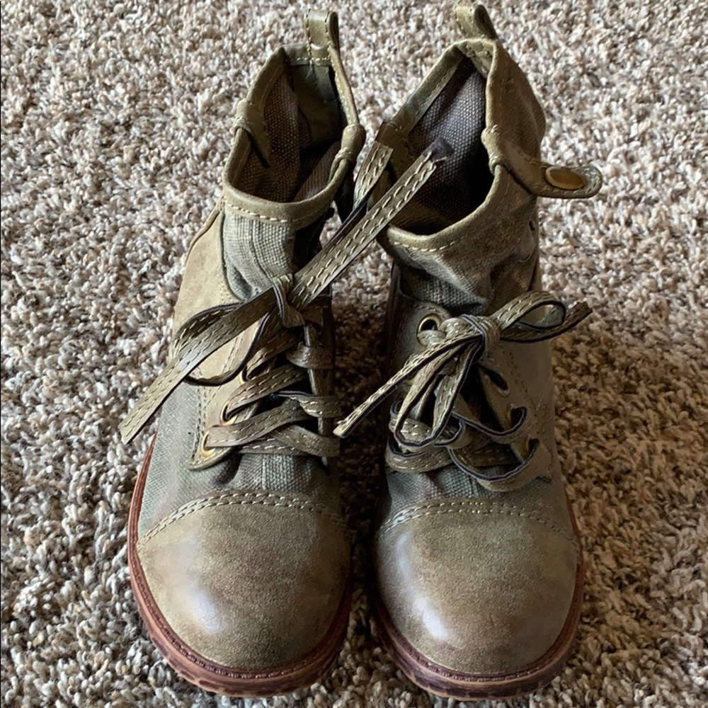 Boots